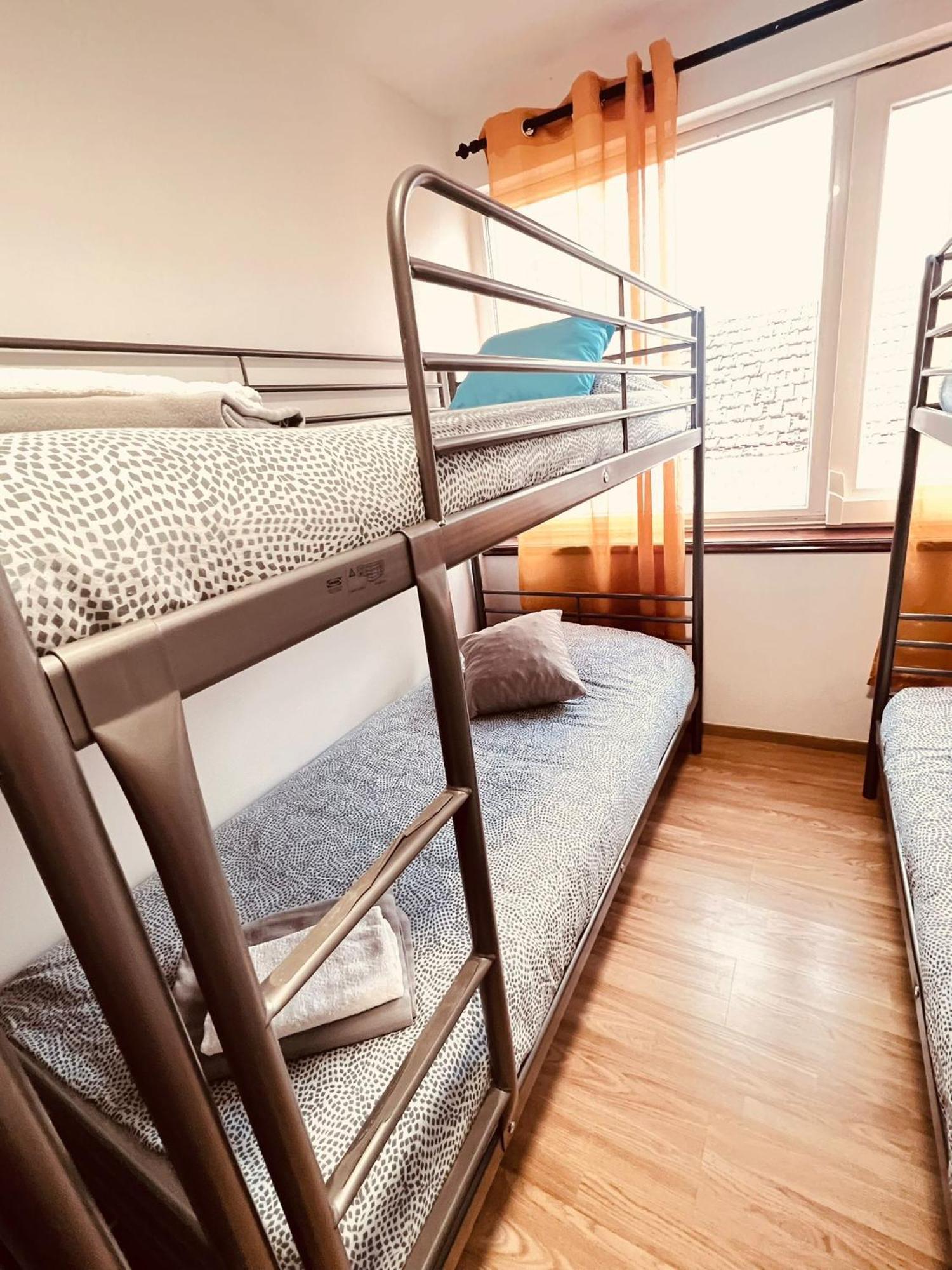 Hostel Golden Star Giao  Exterior photo