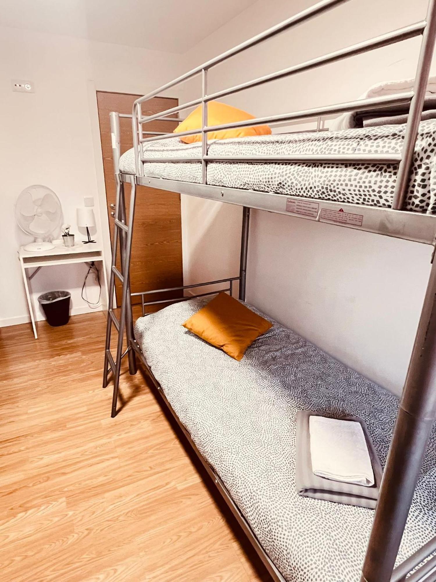 Hostel Golden Star Giao  Exterior photo